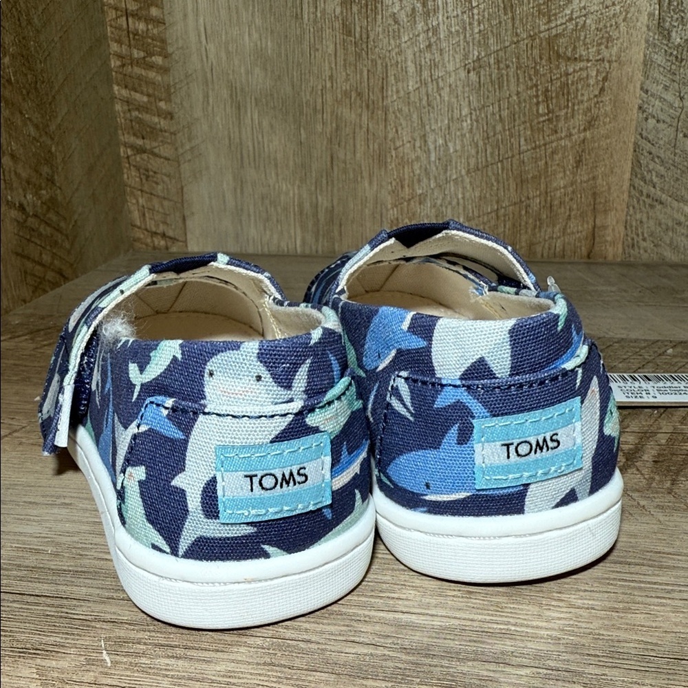 TOMS Belmont Shark Shoes Velcro - Picture 4 of 8